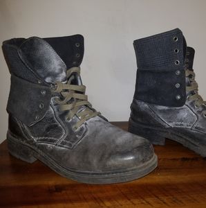 Steve Madden blue leather/plaid boots US 10 EUR 43